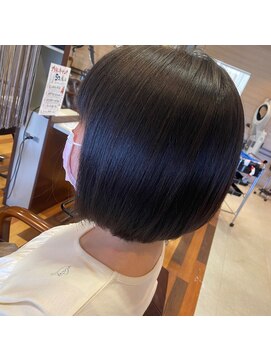 ジールドゥーエ(Zeal due) ロングからバッサリBOB！！