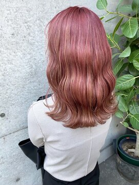 ロジッタ(ROJITHA) 【ROJITHA原宿表参道】ハイトーンピンク×ゆる波巻き