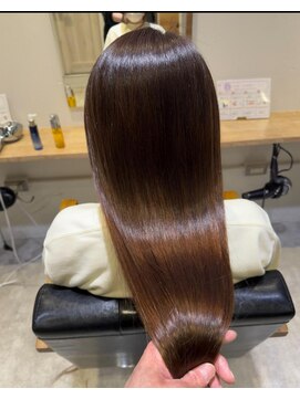 リタ(rita.) 林　直人　艶髪　ラベンダーベージュ×イルミナカラー