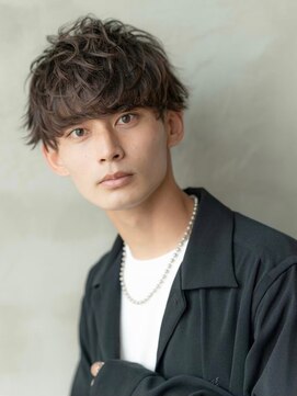 エフエム 渋谷(FM) アッシュブラックマッシュパーマ刈り上げツーブロック