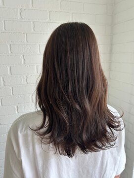 サロン デュッカ(Salon Duka) アレンジしやすいセミロング
