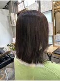 グレーブラウン