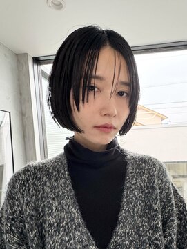 インチェルシー(in chelsea) ホワイトグレージュ/ミニウルフ/デジタルパーマチェリーブラウン