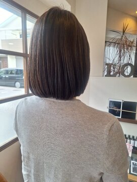 ローレン(LOREM) 丸みボブ/ぱっつんミディ/ナチュラルヘア/艶カラー/春カラー