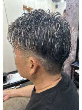 アルグラーテ (Arglarte) メンズカット/ハイライトショート