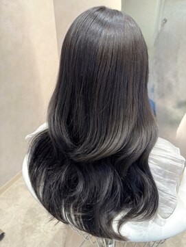 ロンド リリー 銀座(Lond Lily) オリーブグレー/韓国レイヤーカット/マロンベージュ/黒髪/小顔