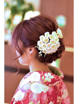 ドゥ プログレス(de Progress) 卒業式☆アップセット