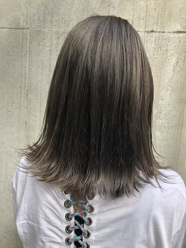 メリー(merry craftsman's factory) 外ハネグレージュka