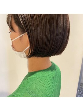 ルース(RUTH) スタイル抜群ミニボブ