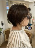 ニュアンスカラーで作る美髪ショートヘア40代50代梅ヶ丘美容室