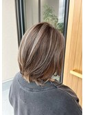 白髪ぼかし【ハイライト】コントラスト強めひし形小顔ヘア