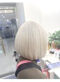 ホワイトベージュ