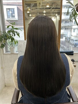 ジュノ(Jeuno) 艶ロング