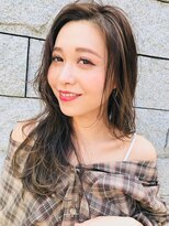 ディーバ 渋谷(D.I.E.V.A)&nbsp;20代30代40代50代大人上品顔周りレイヤーカットアッシュベージュ