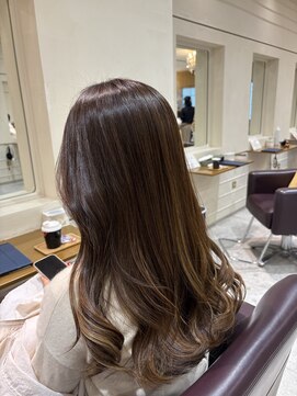 松本平太郎美容室 銀座パートツー(PART2) ブルージュカラーで透明感