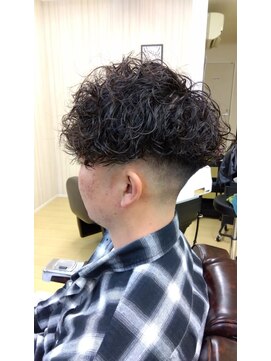 ハングアウト(Hangout) バロックパーマ