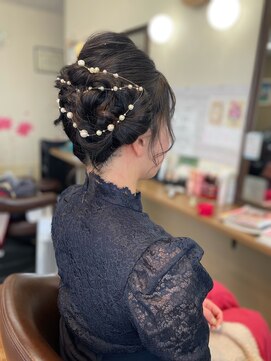 サロンドミナ(SALON DE MINA) 結婚式お呼ばれスタイル