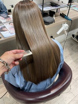 コワファーストナガサキシャンプーボーイ(COIFF1RST NAGASAKI SHAMPOO BOY) 髪質改善縮毛矯正