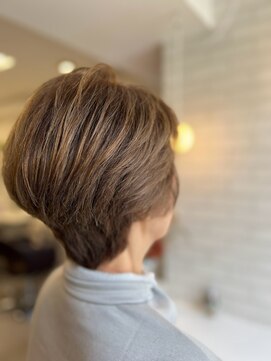 ヘアメイク ウエニ 上本町(HAIR MAKE UE2) キラキラしない自然仕上がり『おしゃれ酵素白髪染め』
