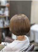 【フラワーオーガニック木村】　～明るめ上品ショート髪～
