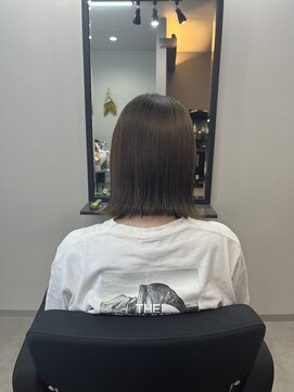 アルス(ALUZ) 髪質改善ストレート×外はね