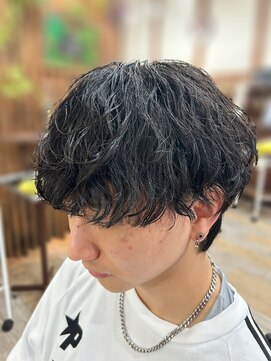 ヘアー ルッカ(hair Rukka) 波巻きウルフ
