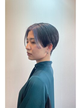 ヘアーアンドアイラッシュ ビス 下曽根店(Bis!) センターパート
