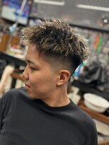 フォーコーナーズカットショップスリーセント 栄(FourCornersCutShop 3/cent)&nbsp;ツイストパーマ