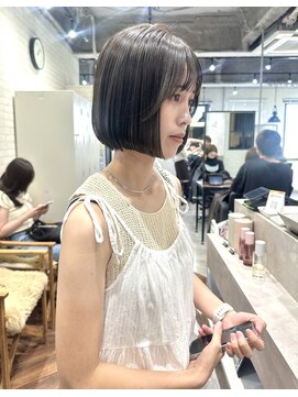 ジーナ 博多(Zina) ミニボブ×オリーブグレージュ