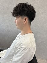 リオールバイニアウ(RE:ALL by Niau) MEN’S HAIR/波巻きツイストスパイラル/リバースセンターパート