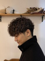 ガウディ 広島駅前店(Gaudi)&nbsp;【ツイストスパイラルパーマ】ボリュームと束感のあるスタイル