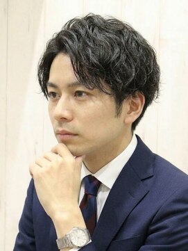 銀座マツナガ 神田店 ビジネス◎メンズパーマ 七三分け×ニュアンス 刈り上げ