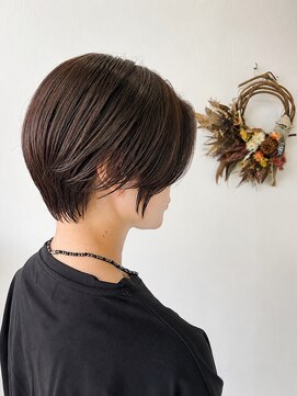 ジェムヘアスタジオ 湘南平塚南口店(Gem Hair Studio) 丸みハンサムショート【Gem 神原】