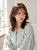 ミディアム×ブラウンベージュ×シースルーバング