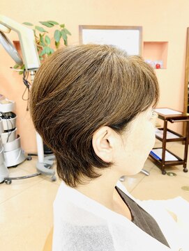 ビーポッシュ ジャスパー店(Be Posh) グラデーションレイヤー