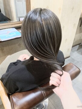 ジョージ(Jo-Ji) コントラストハイライト　うるツヤアッシュグレージュ 30代40代