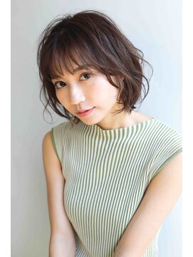 ネウィ ハウオリ 札幌駅前(newi hau'oli) 大人エアリーボブ/30代/40代