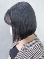 アイティーバイアルバム 八王子店(IT by ALBUM) おさまりやすいショートボブ_斜めバング_ba460501