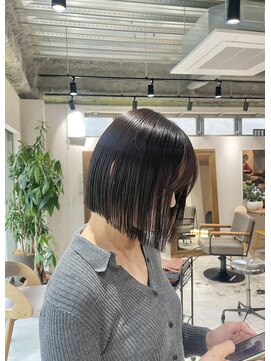 アドア 横浜(ADORE) 【ADORE横浜】切りっぱなしボブ×暗めオリーブ