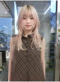 ロングレイヤーハッシュカット金髪レイヤーシャギーレイヤー