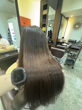 スウィープ 札幌大通(sweep) 髪質改善酸性ストレート