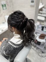 ベルグロー(BELLEGROW)&nbsp;ポニーテール/ゆるふわヘア/お呼ばれヘア