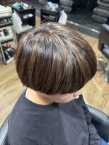 ハピネス クローバー 八木店(Happiness CLOVER)&nbsp;くびれショート　白髪ぼかしハイライト　ベージュ　30代40代50代