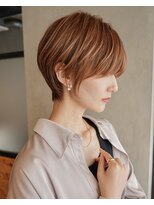 ディルト 代々木上原(DILT) 美シルエット耳かけショートヘア小顔カット似合わせカット