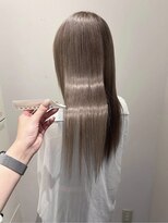 ニナ 梅田(nina)&nbsp;ハイトーングレーカラー