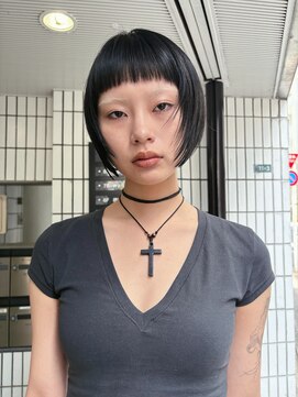 ナヌーク シブヤ(nanuk shibuya) コンパクト黒髪ボブ!モードスタイル