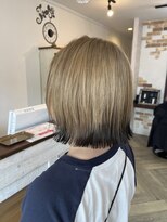 シュパーブ(SUPERBE) エンドカラー 切りっぱなし ボブ