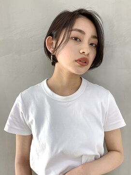 ミィ 表参道(mee.) 【mee.】ハセガワヒトシ オシャレマニッシュショートボブ