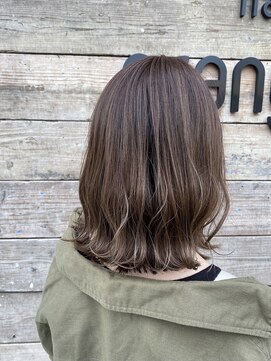 アットラップレーヴ(attrape-reve) 大人可愛い☆外ハネ×ふんわりくすみミディ☆グラデーション