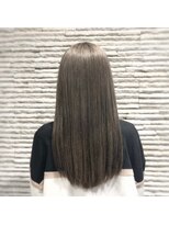 ビス ヘア アンド ビューティー 西新井店(Vis Hair＆Beauty)&nbsp;20代30代大人グレージユ×ツヤ感ストレート♪